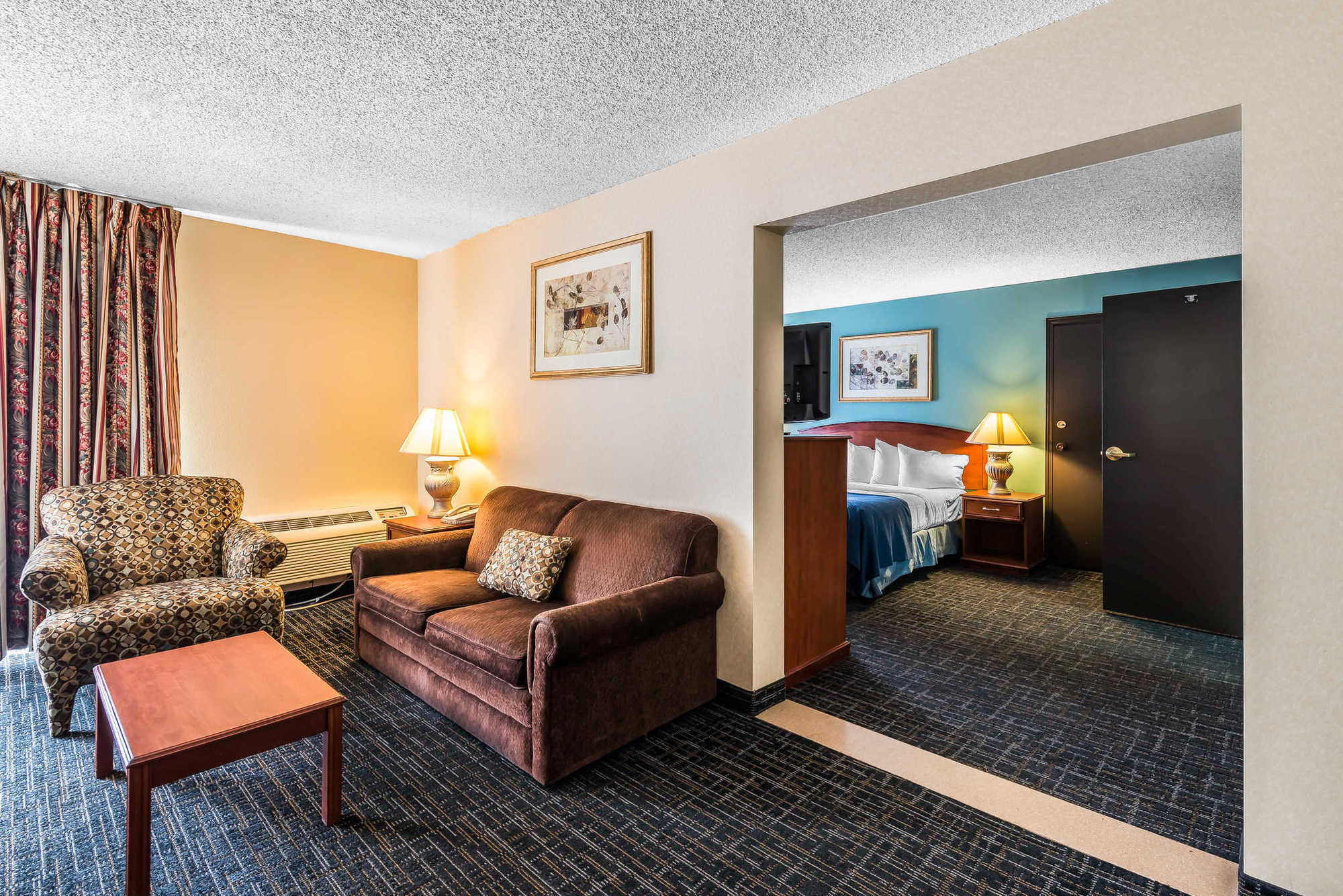 Quality Suites Central Colorado Springs Kamer foto