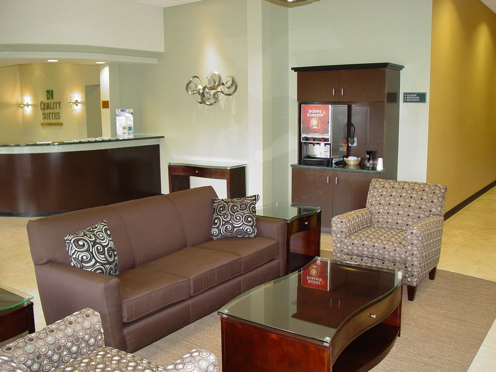 Quality Suites Central Colorado Springs Interieur foto