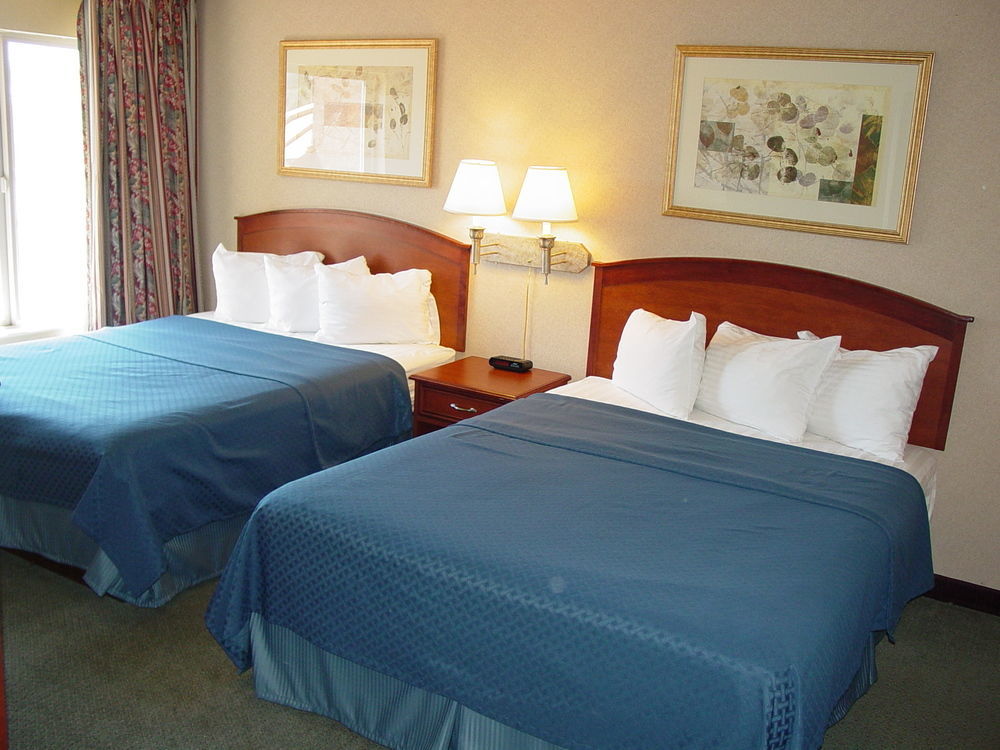 Quality Suites Central Colorado Springs Buitenkant foto